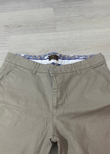 Bej Regular Fit Erkek Kemerli Pantolon - Görsel 3