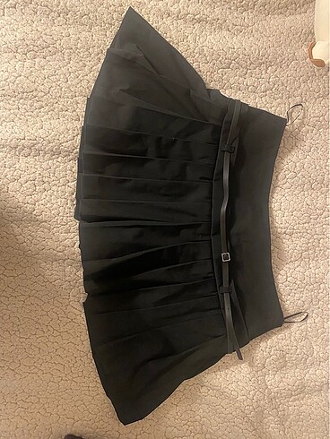 Zara mini pileli etek