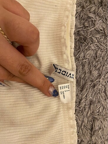 H&M Hm omuz üst