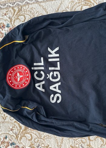 Düğmeli Uzun Kollu 112 tişört - Görsel 2