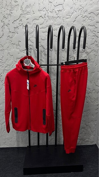 Nike Tech Fleece