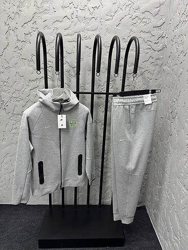 Barcelona Fleece
