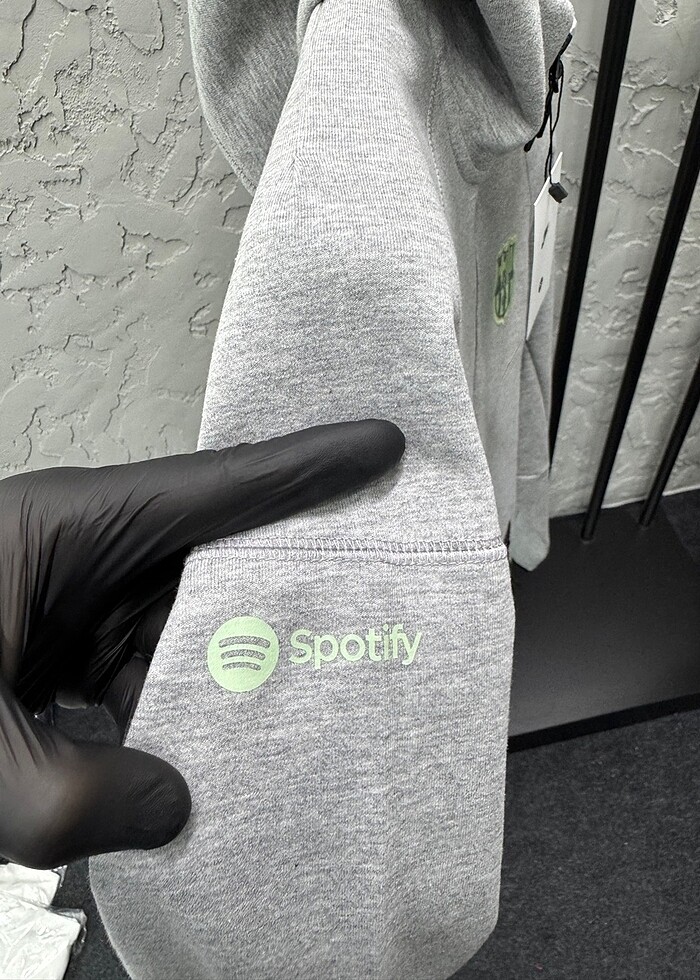 Barcelona Fleece - Görsel 2