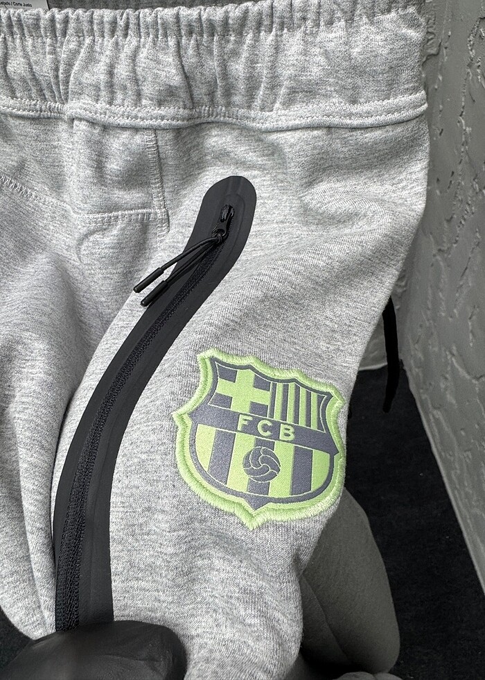 Barcelona Fleece - Görsel 4