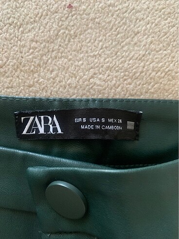 s Beden yeşil Renk Zara deri pantolon
