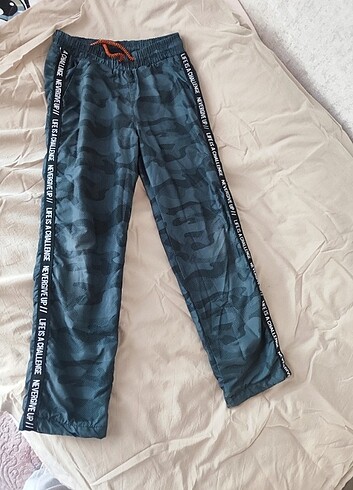 LC Waikiki 9-10yaş erkek çocuk eşofman alti