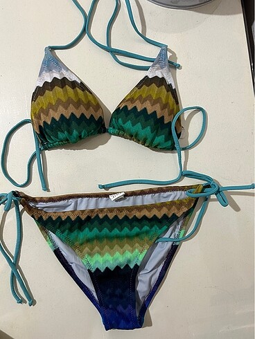 Calzedonia Bikini takımı