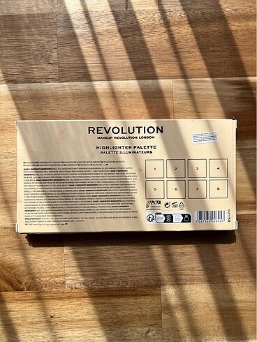 Revolution SophX Highlighter Palette