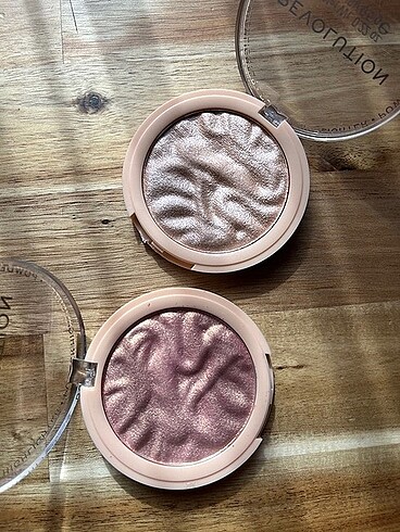 Revolution Revolution Highlighter