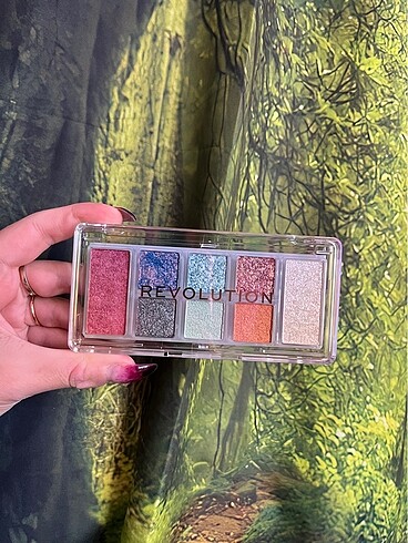 Revolution Mood Switch Glitter
