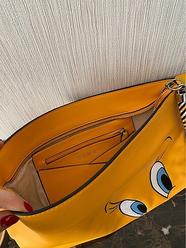  Beden Tweety Sarı Çanta