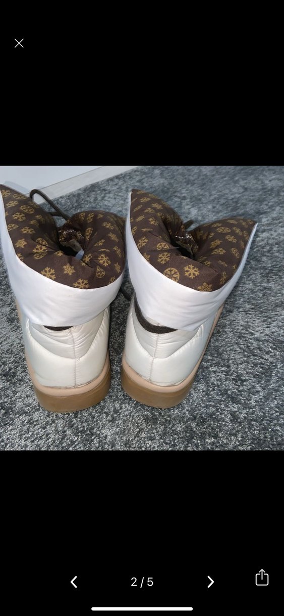 Gri Bant Detaylı Beyaz Kadın Dolgu Topuk Bot - Görsel 2