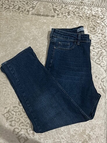 Kadın 38-40 beden kot pantolon