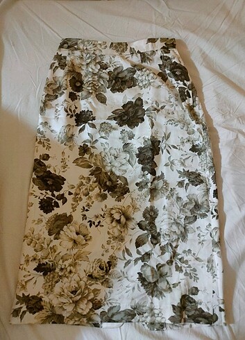 Floral Coquette Etek 