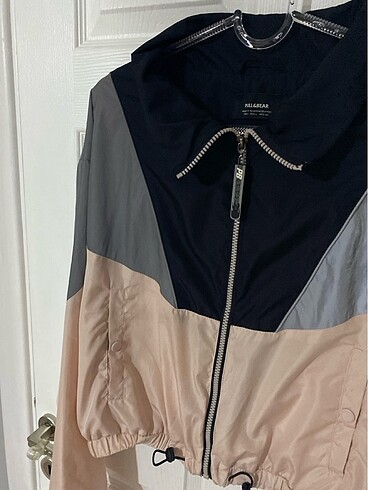 l Beden pull bear ceket