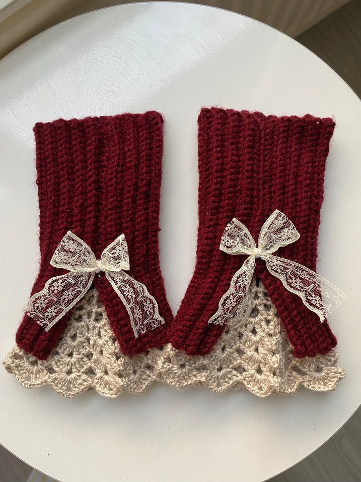 Bordo Dantel Detaylı Örgü Kadın Eldiveni - Görsel 4