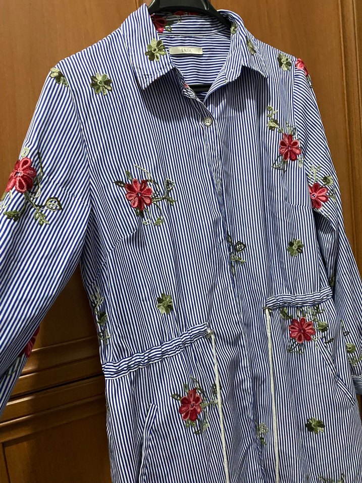 Çiçek İşlemeli Mavi Uzun Kollu Gömlek - Görsel 2