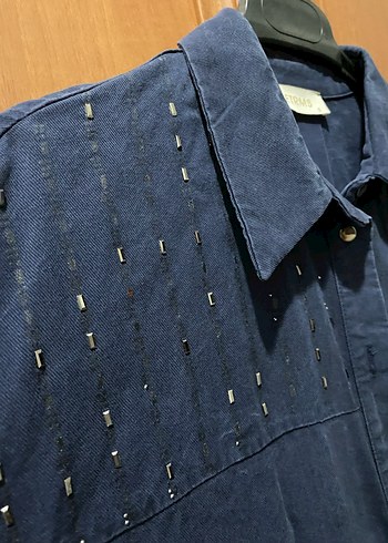 Düğmeli Lacivert Denim Kadın Gömlek - Görsel 4