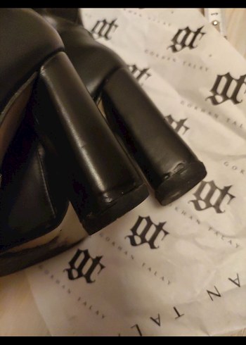 Siyah Deri Gotik Dizüstü Kadın Çizme - Görsel 5