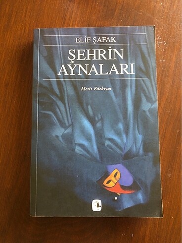 Şehrin Aynaları - Elif Şafak