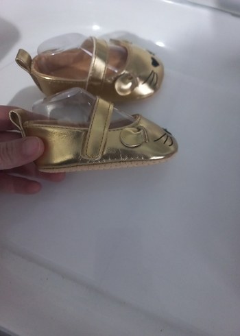 Kız Çocuk Altın Renkli Tokalı Babet - Görsel 3