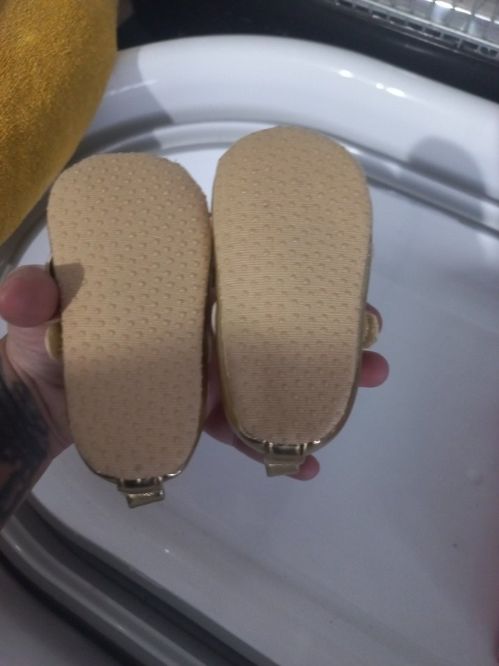 Kız Çocuk Altın Renkli Tokalı Babet - Görsel 2