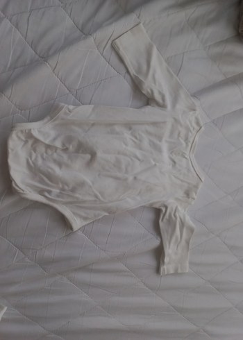 Uzun Kollu Beyaz Bebek Zıbını - Görsel 3