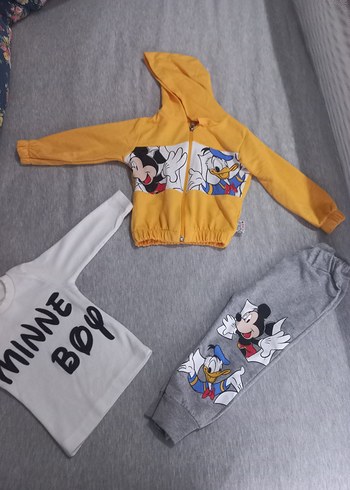 Walt Disney World 6 Ay