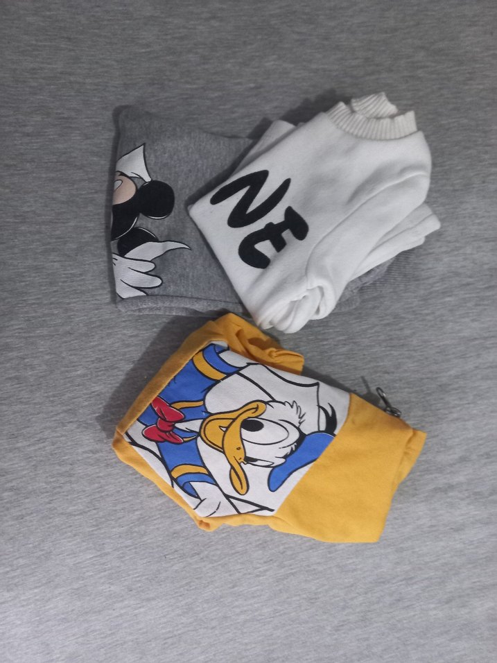 Renkli Baskılı Kapüşonlu Bebek Takımı - Görsel 5