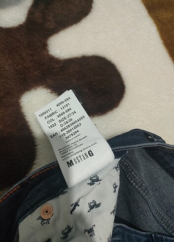 27 Beden mavi Renk Jean pantolon 