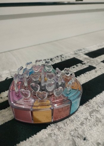 Lancome Çok Renkli 24 Renk Göz Farı Paleti - Görsel 4