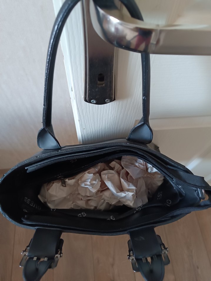 Siyah Deri Tokalı Kadın Çanta - Görsel 3