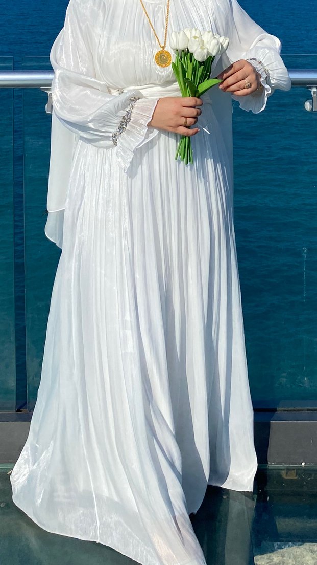 BEYAZ NİKAH ELBİSESİ - Görsel 3