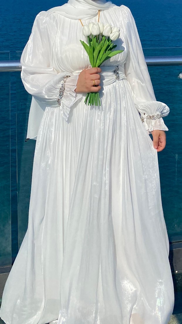 BEYAZ NİKAH ELBİSESİ - Görsel 4