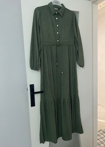 Düğmeli Haki Uzun Keten Elbise - Görsel 3