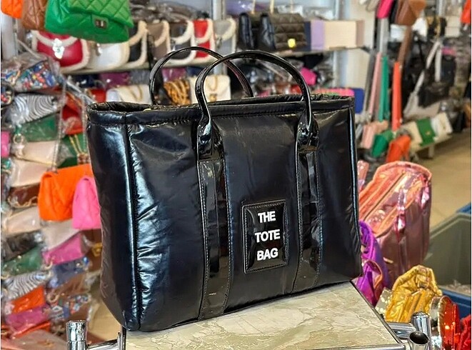 The tote bag