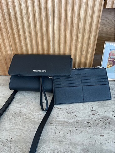  Beden siyah Renk Michael kors yeni çanta