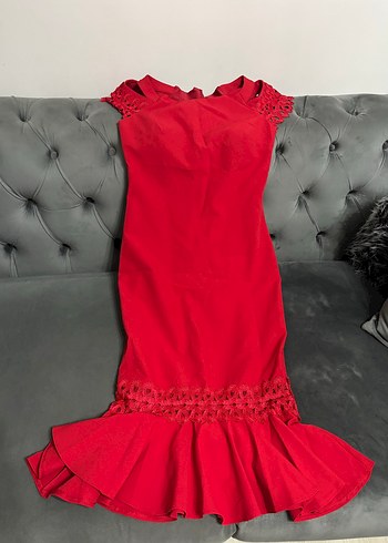Dantelli Kırmızı Straplez Midi Elbise - Görsel 3
