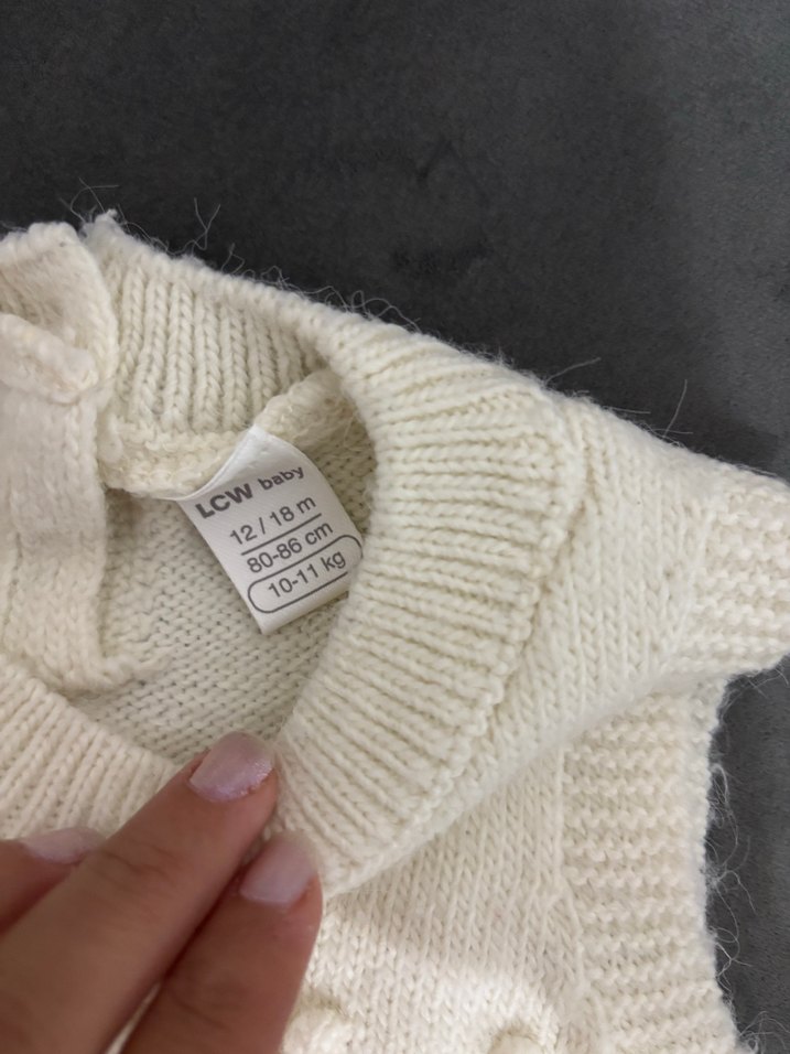 Kız Çocuk Beyaz Triko Yelek - Görsel 2