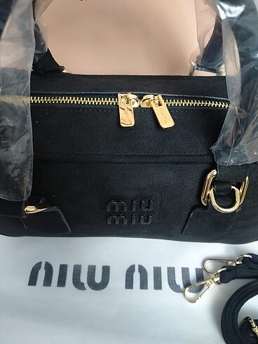 Miu Miu Miu Miu Çanta