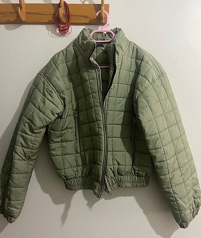 TRENDYOLMILLA YEŞİL MONT