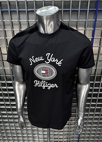 TOMMY HİLFİGER TİŞÖRT