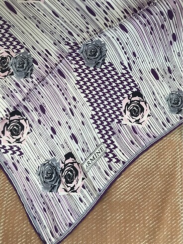 Armine eşarp - Görsel 3