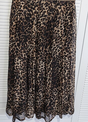 Astarlı leopar etek 