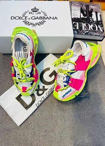 Dolce & Gabbana Dolce Gabbana ithal kalite orijinal ile birebir ayakkabi
