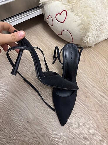 Bershka Stiletto