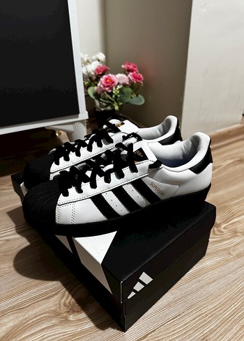 Adidas Superstar Siyah-Beyaz Unisex Spor Ayakkabı 42 - Görsel 2