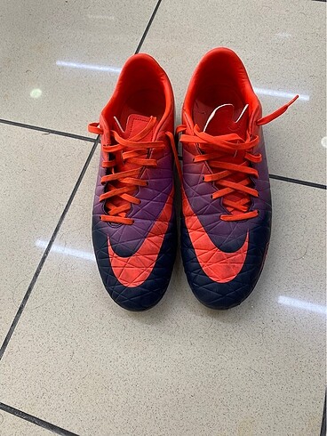 Nike NİKE HYPERVENOM KRAMPON 44 Numara