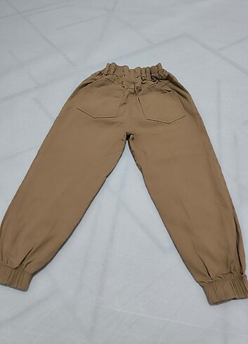 5 Yaş Beden Beli lastikli erkek çocuk Jogger pantolon 5/6 yaş rengi bej