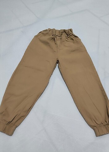 Diğer Beli lastikli erkek çocuk Jogger pantolon 5/6 yaş rengi bej